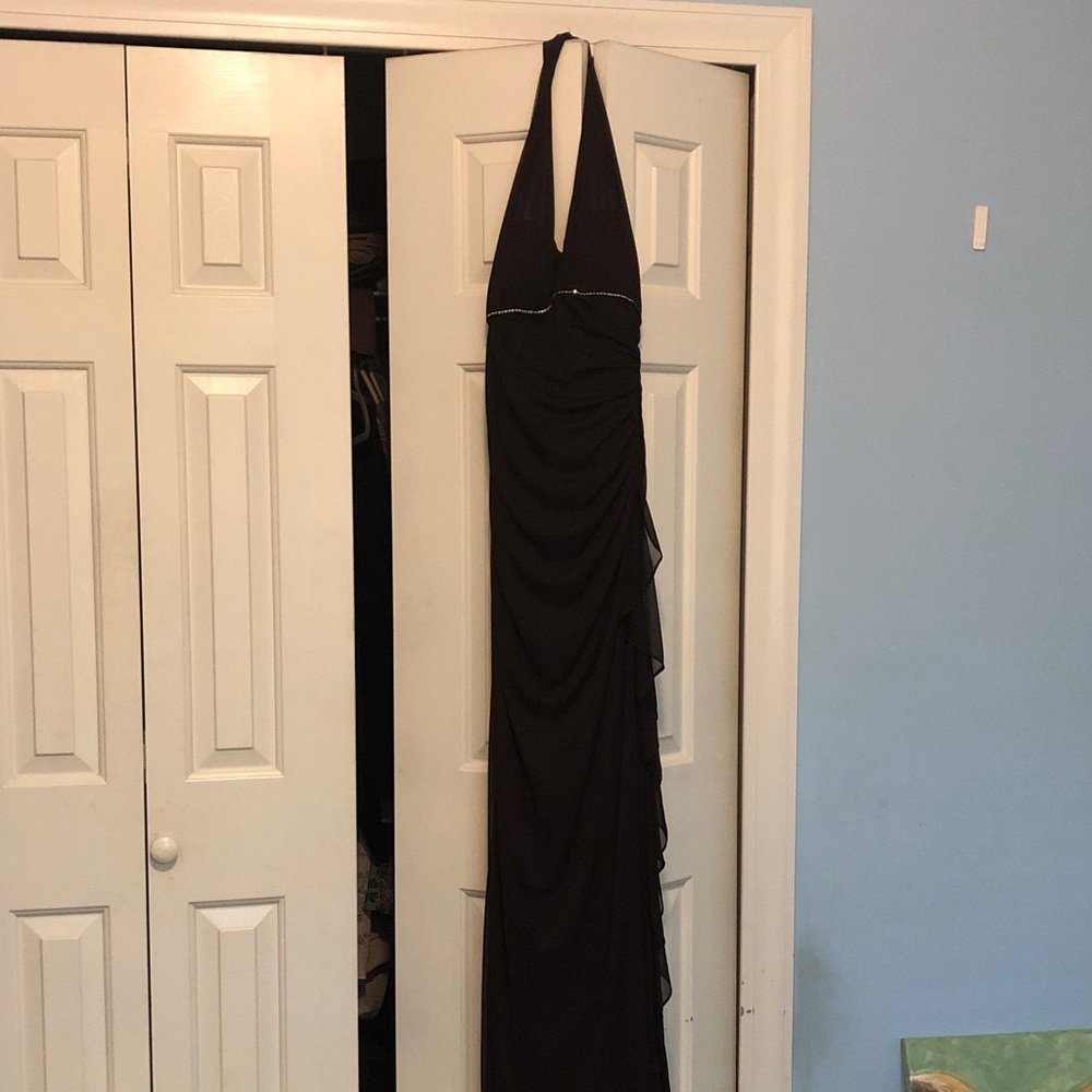 Elegant Brown Halter Evening Dress - Classic Formal Gown